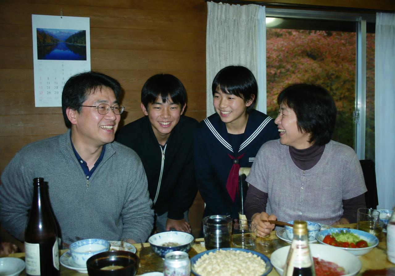 2004 — The Loud Table
